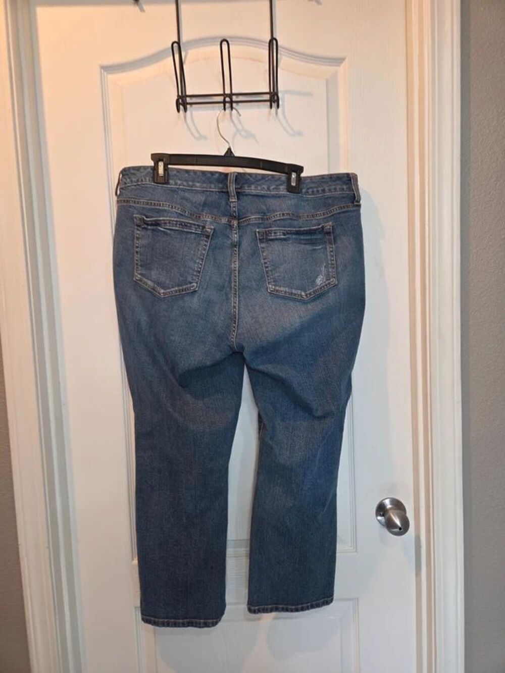Torrid Skinny Ankle Jeans Distressed Medium Wash Stretch Size 3 / 3X 22 - Picture 3 of 8